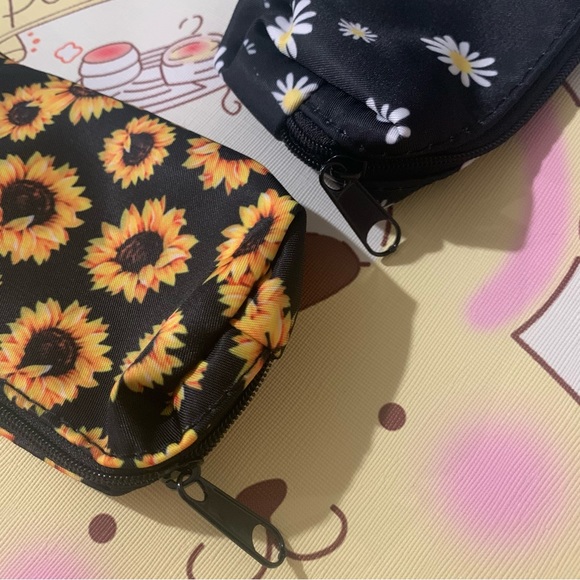 2 Floral Print Zip Pencil Pouches - Picture 5 of 12